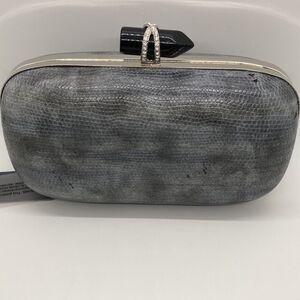 Shell Crossbody Grey